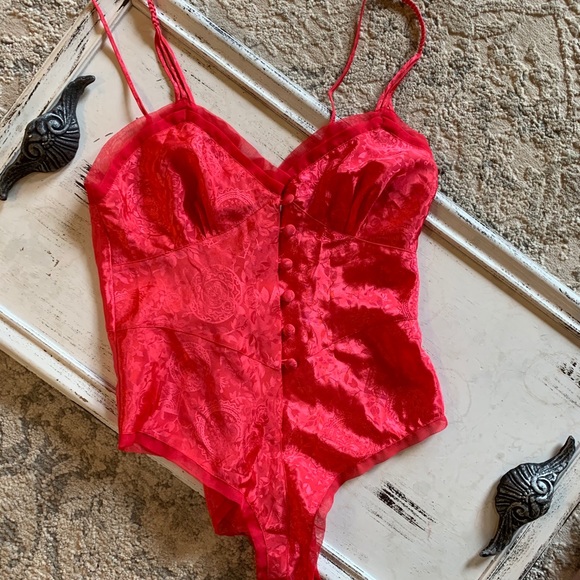 Victoria’s Secret Nightie 💕 - Picture 7 of 8